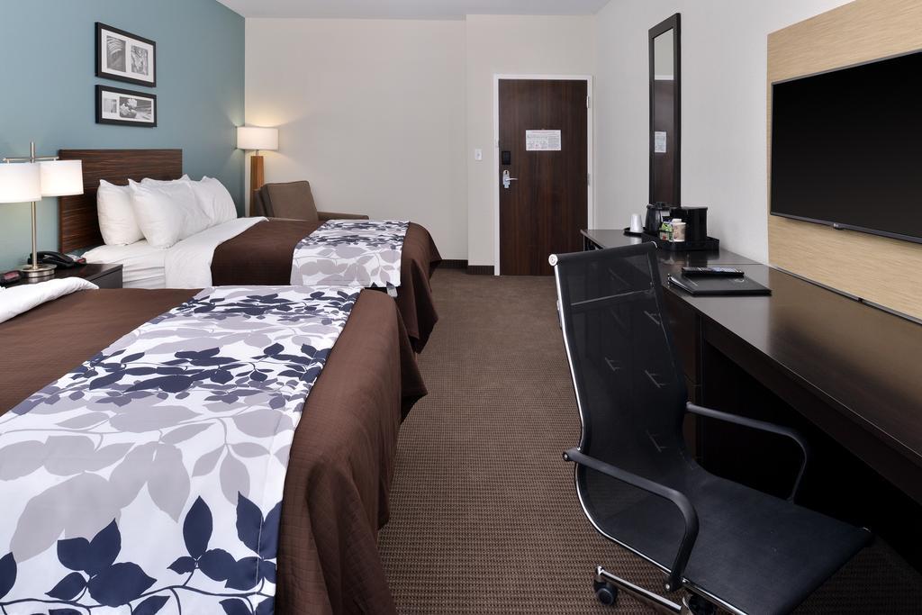 Sleep Inn & Suites